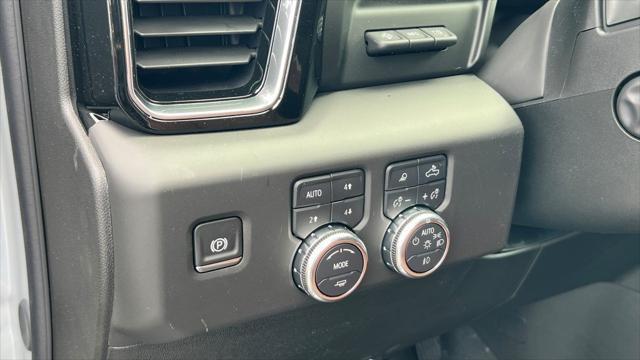 new 2025 GMC Sierra 1500 car, priced at $77,624