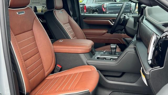 new 2025 GMC Sierra 1500 car, priced at $77,624
