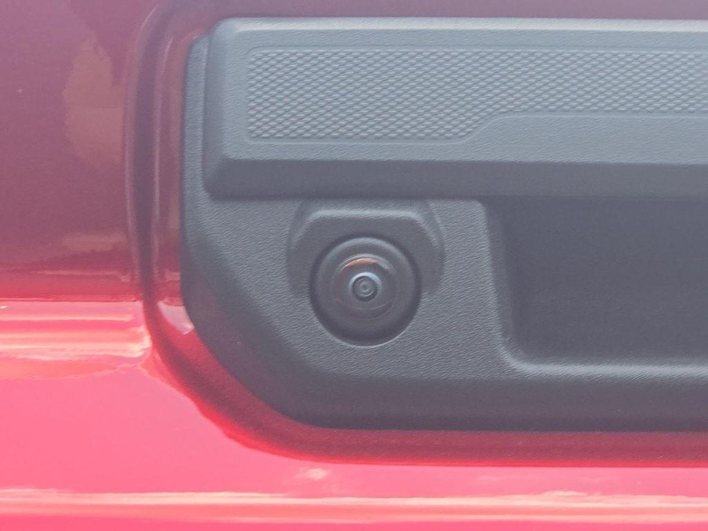 new 2025 GMC Canyon car
