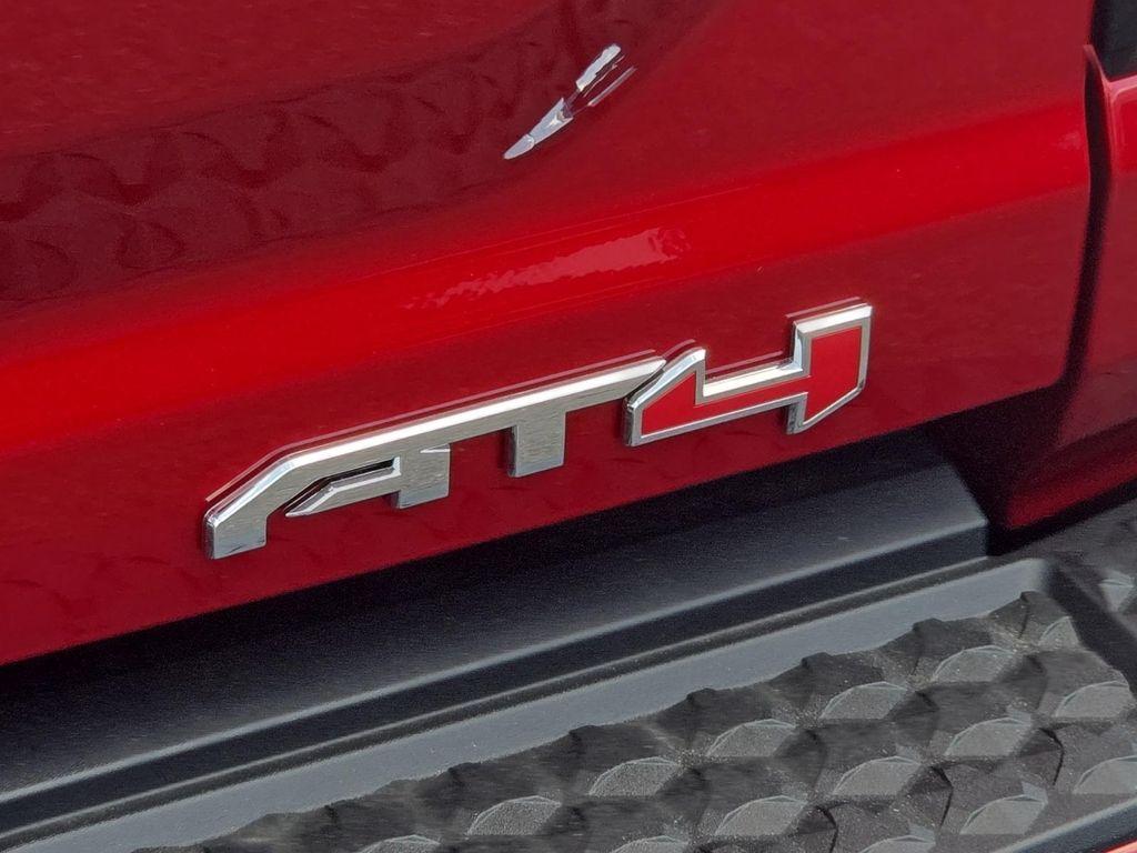 new 2025 GMC Canyon car