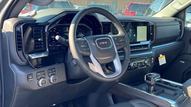 new 2025 GMC Sierra 1500 car, priced at $62,112