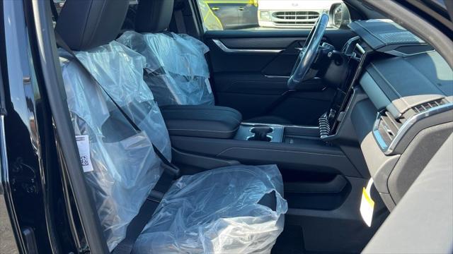 new 2025 GMC Acadia car, priced at $43,953
