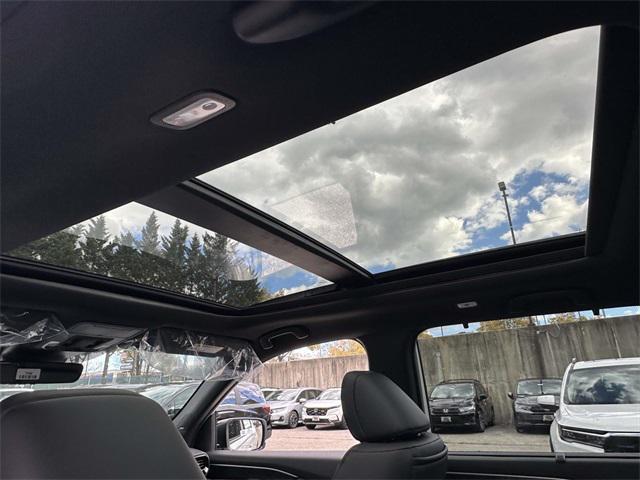 new 2025 Honda Pilot car, priced at $51,821