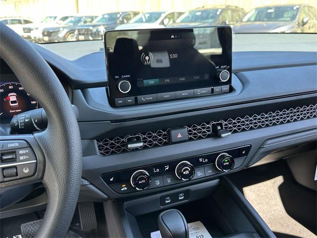 new 2025 Honda Accord car, priced at $31,569