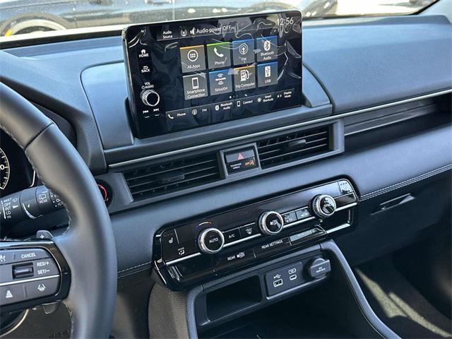 new 2025 Honda Pilot car, priced at $44,063