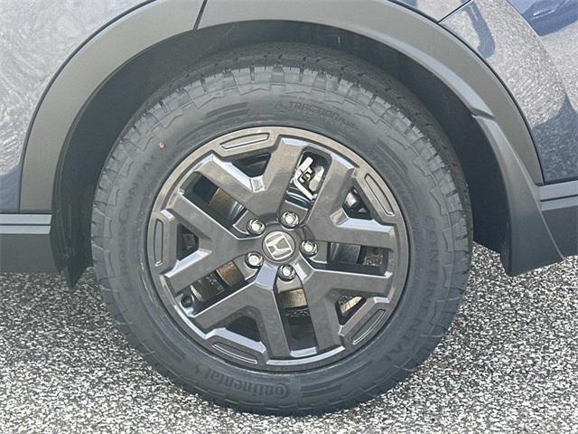 new 2026 Honda CR-V Hybrid car, priced at $39,527