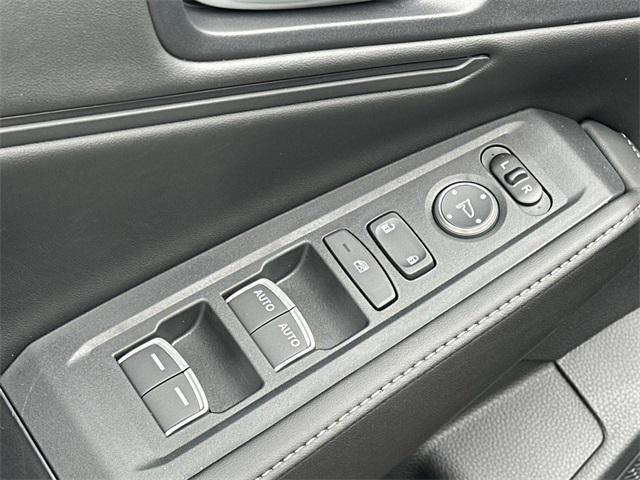 new 2025 Honda Accord Hybrid car, priced at $34,923