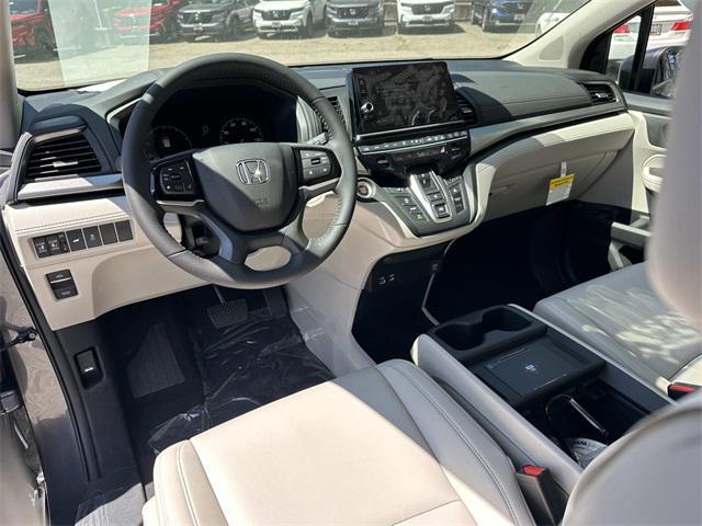 new 2026 Honda Odyssey car, priced at $43,704