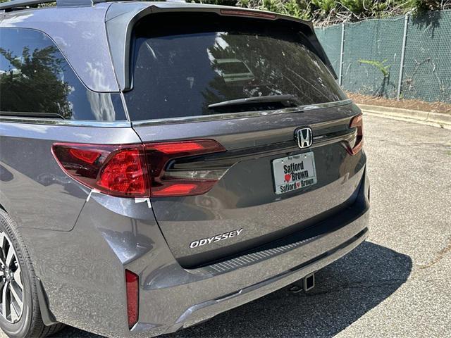 new 2026 Honda Odyssey car, priced at $43,704