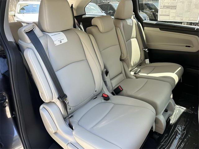 new 2026 Honda Odyssey car, priced at $43,704