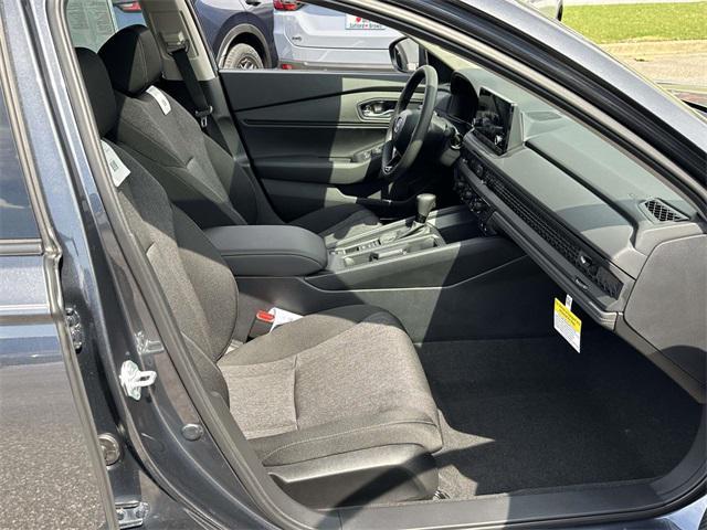 new 2025 Honda Accord car, priced at $31,569