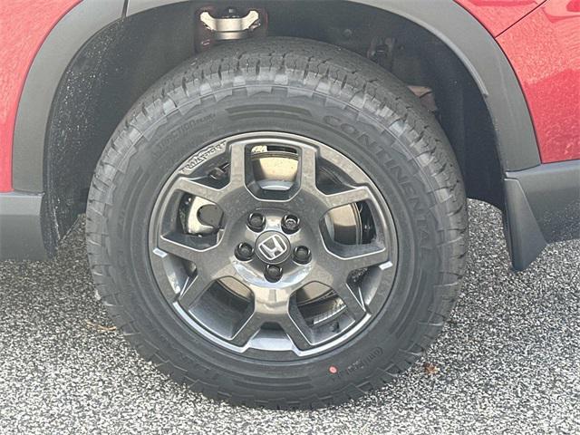 new 2025 Honda Pilot car, priced at $48,054