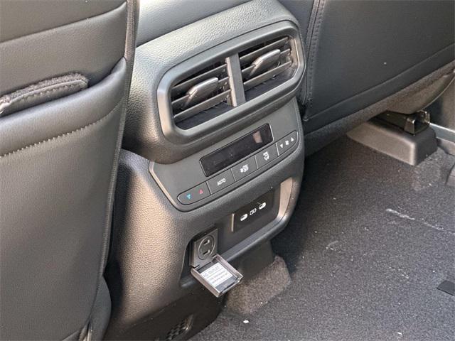 new 2025 Honda Pilot car, priced at $48,054