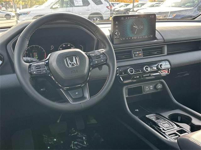 new 2025 Honda Pilot car, priced at $48,054