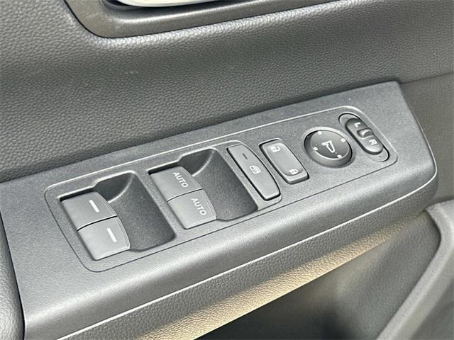 new 2026 Honda CR-V Hybrid car, priced at $39,527