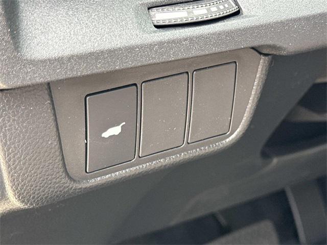 new 2026 Honda CR-V Hybrid car, priced at $39,527