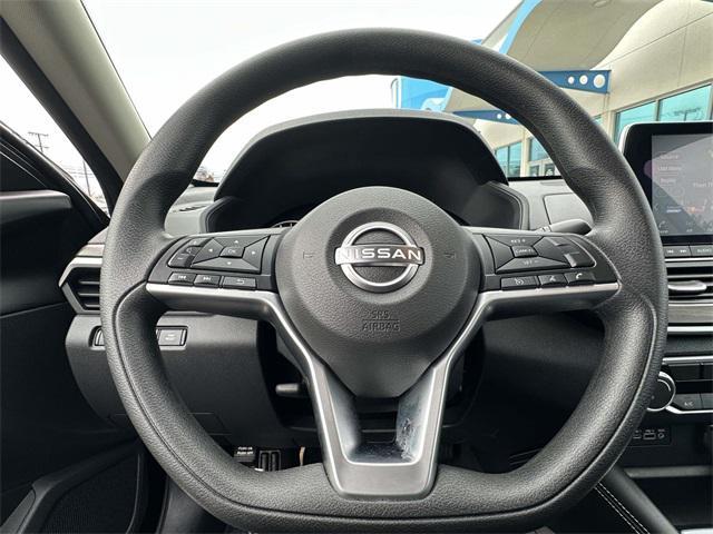 used 2023 Nissan Altima car, priced at $20,499