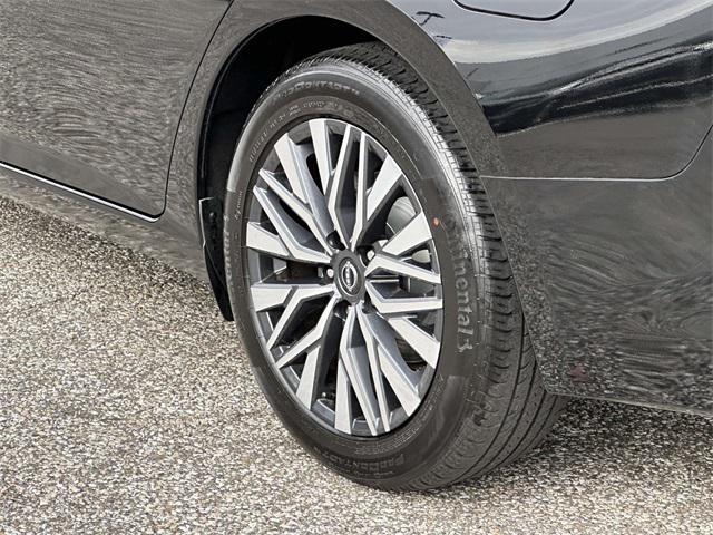 used 2023 Nissan Altima car, priced at $20,499