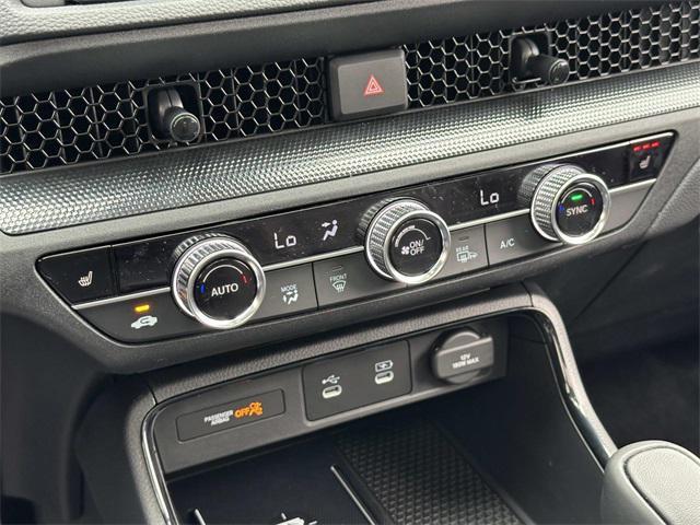 new 2026 Honda CR-V Hybrid car, priced at $39,904