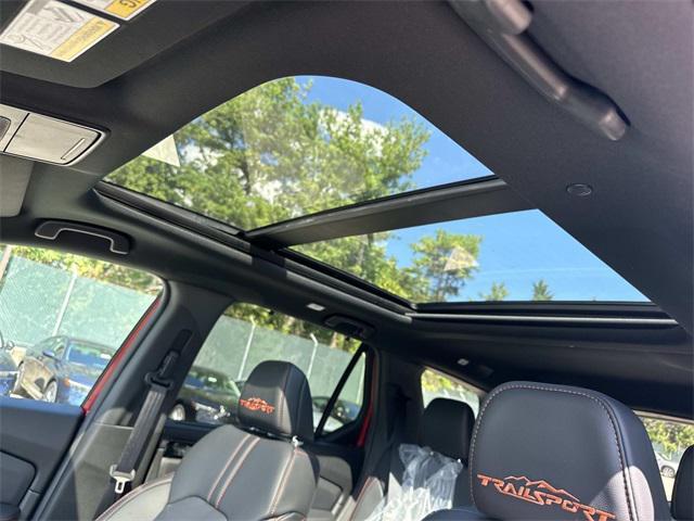 new 2025 Honda Pilot car, priced at $48,414