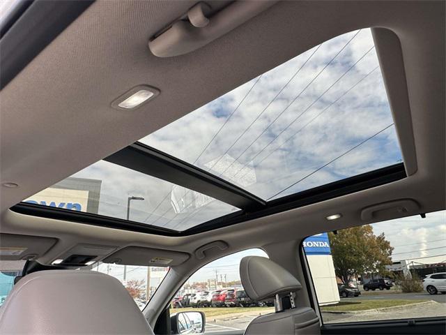 used 2023 Honda Pilot car, priced at $43,450