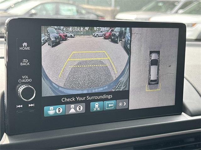 new 2025 Honda Pilot car, priced at $51,821