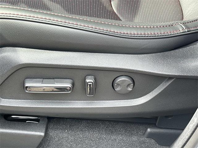 new 2025 Honda Pilot car, priced at $51,821