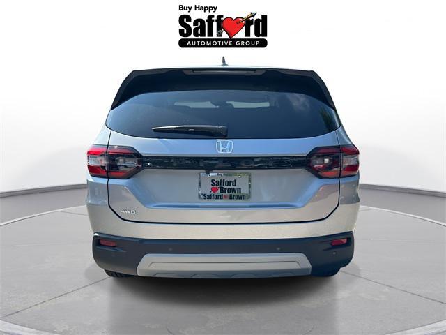 new 2025 Honda Pilot car, priced at $44,063