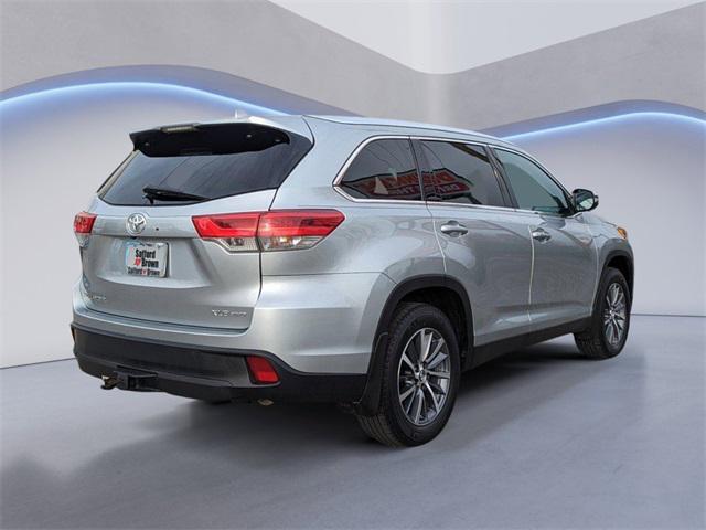 used 2019 Toyota Highlander car, priced at $27,248