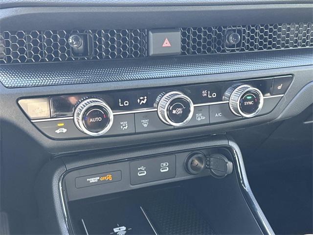 new 2026 Honda CR-V Hybrid car, priced at $39,527