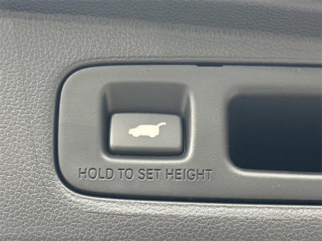 new 2026 Honda CR-V Hybrid car, priced at $39,959