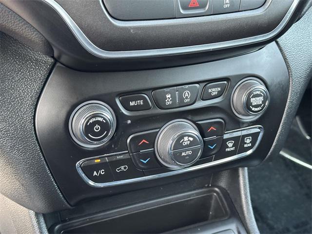 used 2022 Jeep Cherokee car, priced at $23,249