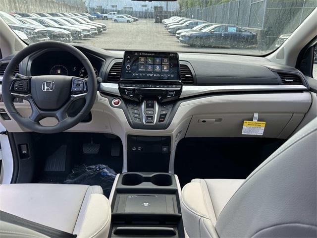 new 2026 Honda Odyssey car, priced at $43,805