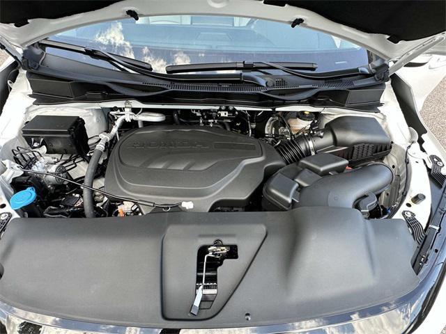 new 2026 Honda Odyssey car, priced at $43,805