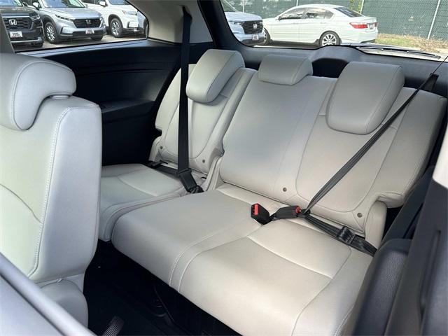 new 2026 Honda Odyssey car, priced at $43,805