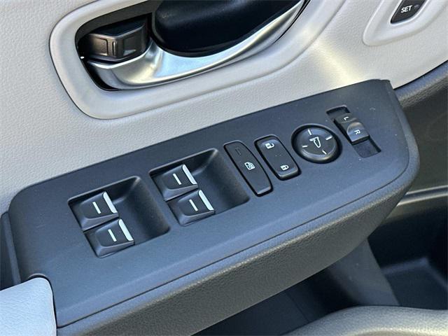 new 2025 Honda Pilot car, priced at $44,610