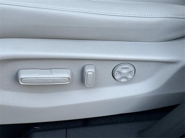 new 2026 Honda Odyssey car, priced at $42,932