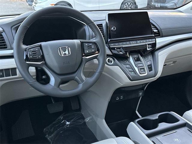 new 2026 Honda Odyssey car, priced at $42,932