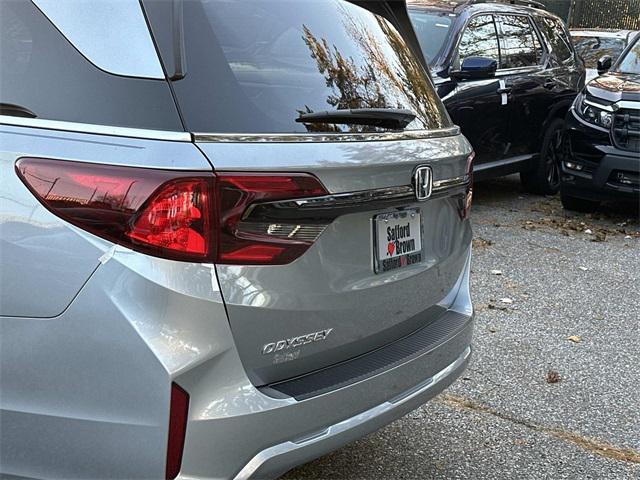 new 2026 Honda Odyssey car, priced at $42,932