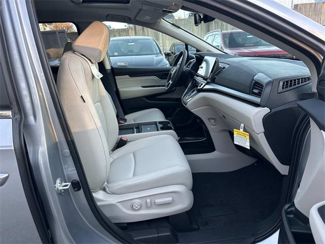 new 2026 Honda Odyssey car, priced at $42,932
