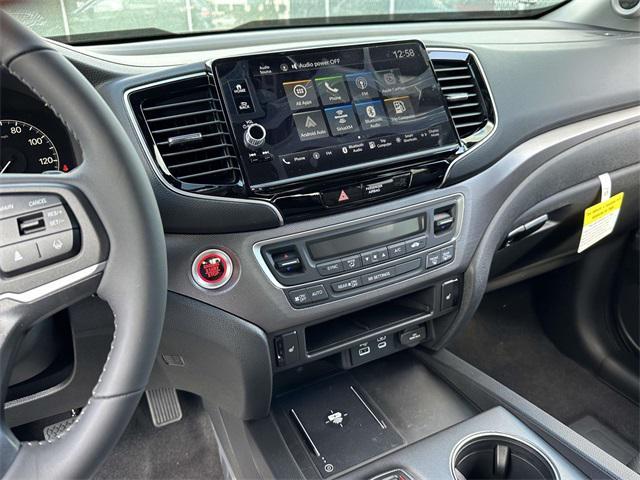 new 2025 Honda Ridgeline car, priced at $40,060