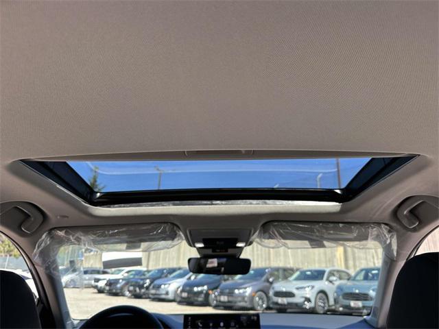 new 2025 Honda Accord Hybrid car, priced at $35,568