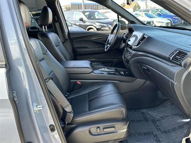 used 2025 Honda Passport car, priced at $38,833