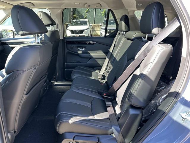 new 2025 Honda Pilot car, priced at $47,198