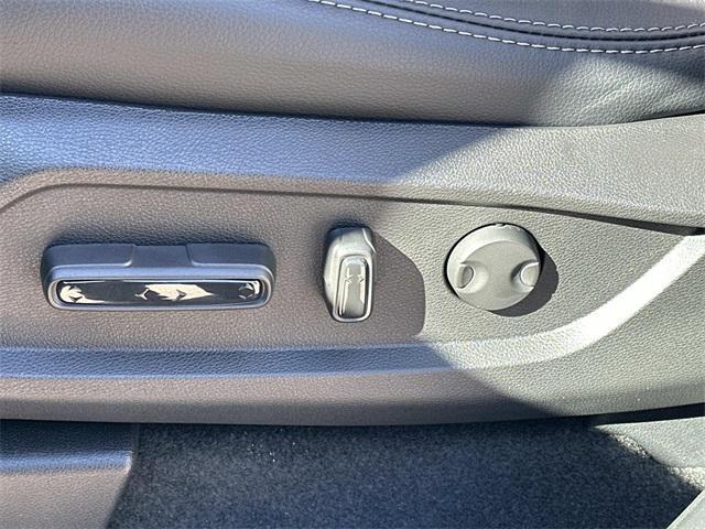 new 2025 Honda Pilot car, priced at $47,198