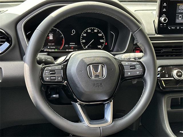 new 2025 Honda Pilot car, priced at $44,610