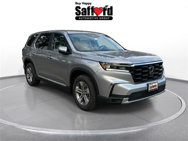 new 2025 Honda Pilot car, priced at $44,063
