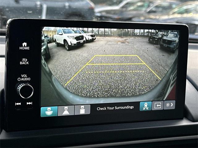 new 2025 Honda Pilot car, priced at $44,063