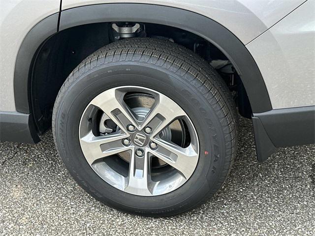 new 2025 Honda Pilot car, priced at $44,063