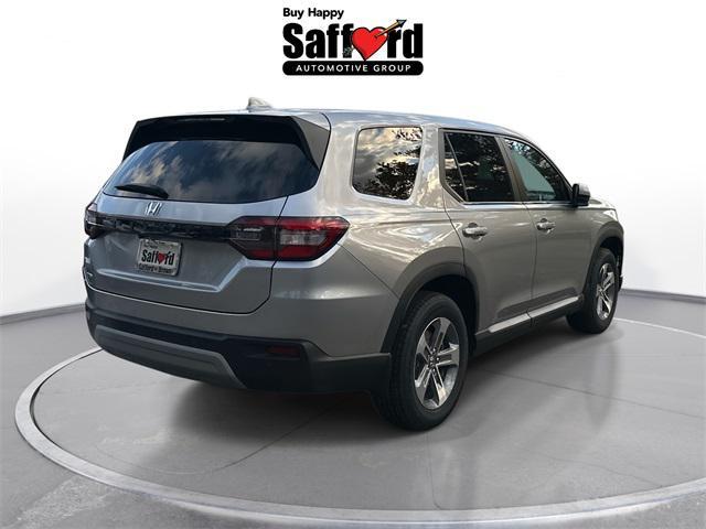 new 2025 Honda Pilot car, priced at $44,063
